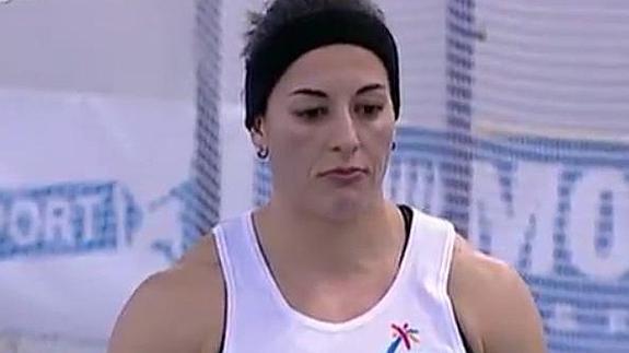 Úrsula Ruiz revalida su título de campeona de España en pista cubierta