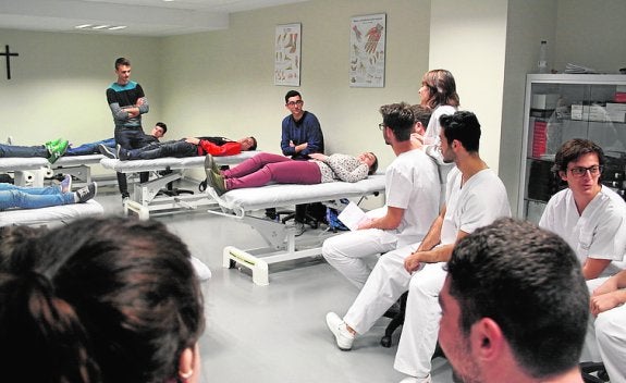 El CEU muestra su oferta académica