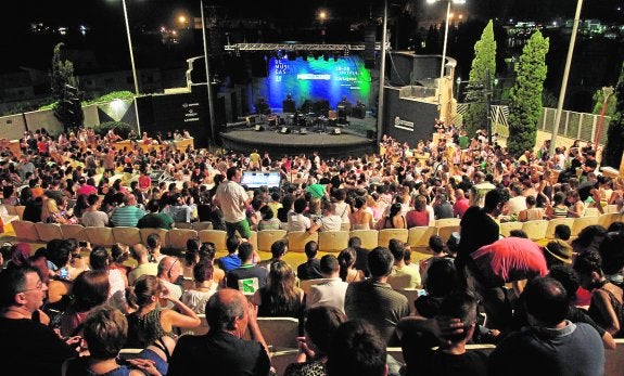 Los promotores murcianos califican de «fantástica» la posible rebaja del IVA