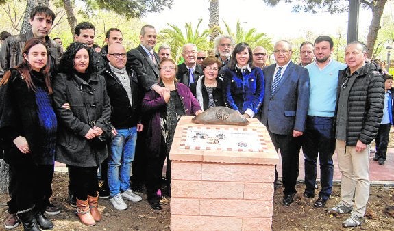 Un jardín para el cantor Francisco García Linares