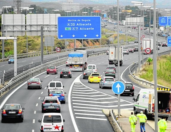 La Comunitat espera 1,7 millones de desplazamientos este fin de semana