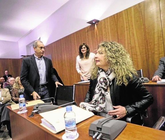 El PP pierde el contencioso con el que buscó rebajar los sueldos al bipartito
