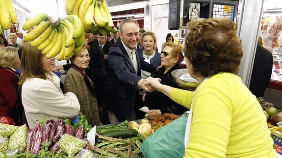 Fabra promete invertir para incentivar la economía de los municipios