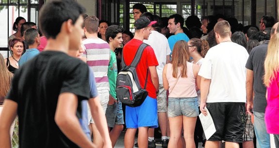 Las aulas de Secundaria registran la mayor masificación en la provincia