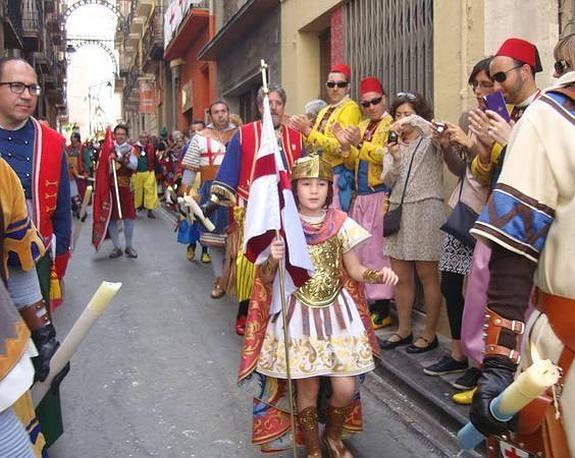 Alcoy aclama a su Sant Jordiet