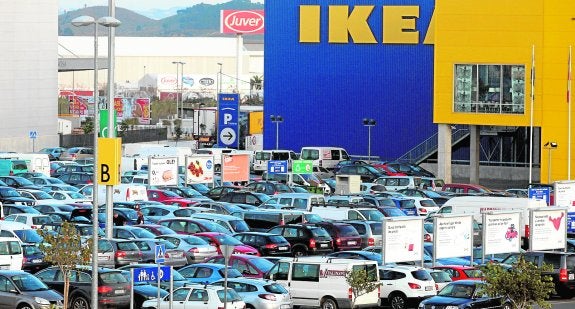 La UA cree que la ATE de Ikea choca con las tendencias comerciales internacionales