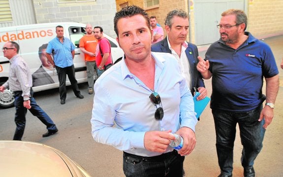 El candidato de Ciudadanos a la alcaldía promete dar mayor atención a las pedanías de Murcia