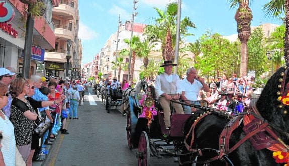 La Feria conquista las calles con su arte