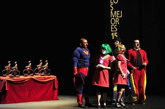 Homenaje al teatro en cuatro escenas