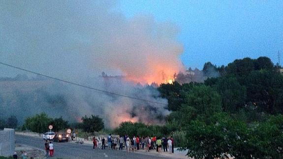 Controlado un pequeño incendio forestal en l'Alqueria d'Asnar