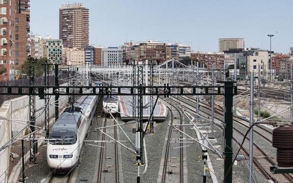 Los vecinos amenazan con denunciar en el Congreso el ruido ferroviario