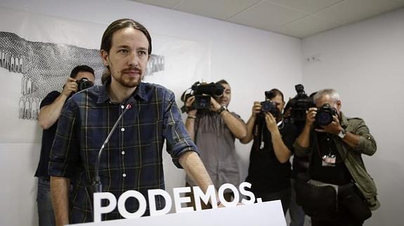 Pablo Iglesias: «Podemos no entrará a formar parte de un gobierno presidido por el PSOE»