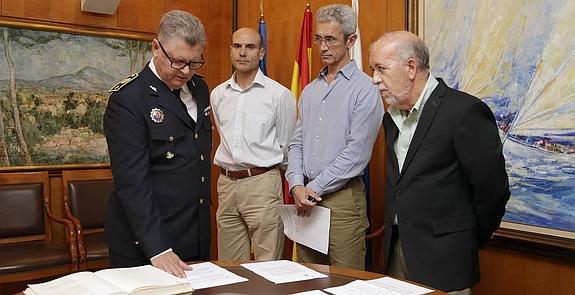 Toma de posesión de cargos de la Policía Local