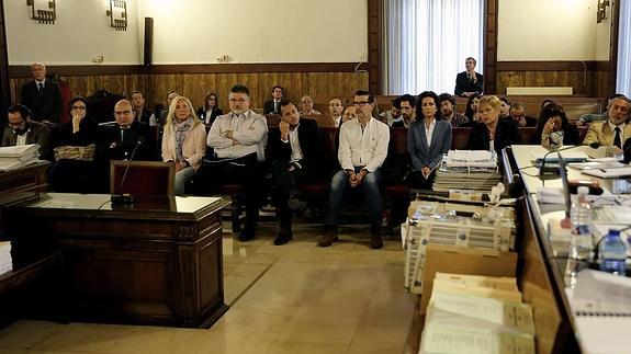 Abogados del 'caso Fitur' piden aplazar el juicio por falta de tiempo