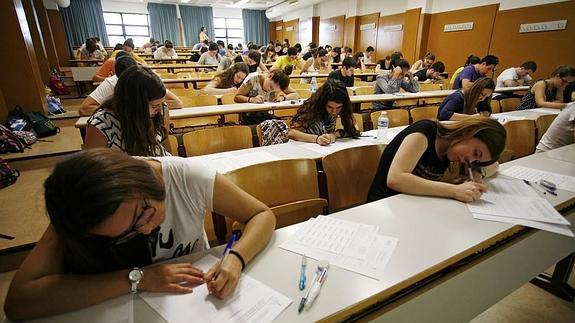 Un total de 19.300 estudiantes de la Comunitat se presentan a la PAU