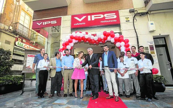Vips inaugura en la calle Mayor su primer restaurante de Cartagena