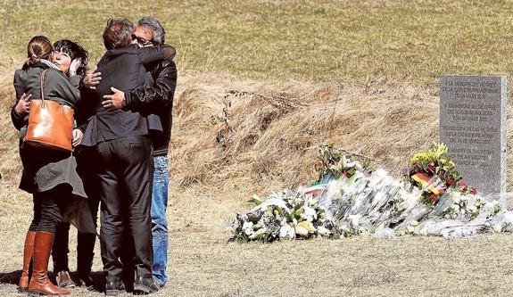 Llegan a Águilas los restos del vecino fallecido en el avión de Germanwings