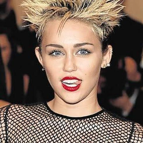Miley Cyrus no se siente ni chico ni chica