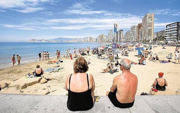 Benidorm registra en junio la mejor ocupación hotelera desde el año 2001