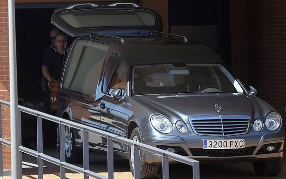 Un infarto fulmina al padre de Penélope Cruz en La Manga