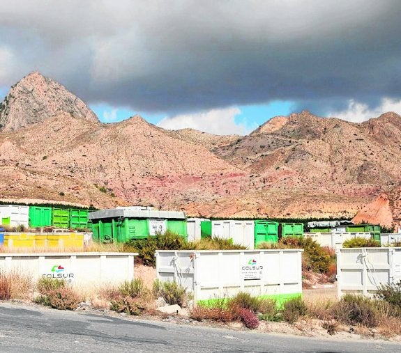 Murcia deniega a Sirem el permiso para llevar la basura de 12 pueblos de la Vega