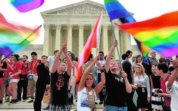 El Supremo de EE UU avala el matrimonio homosexual