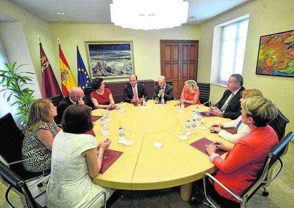 De abanicos y mangas de camisa