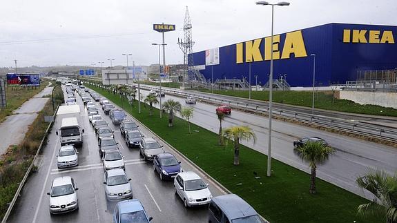 «Lo importante es escuchar a Ikea y si está dispuesta a negociar»