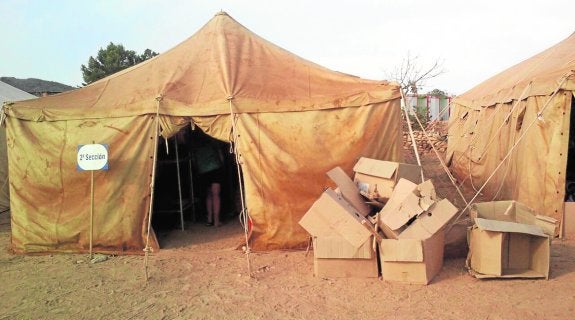 El alcalde ordena cerrar en agosto el campamento militar para jóvenes