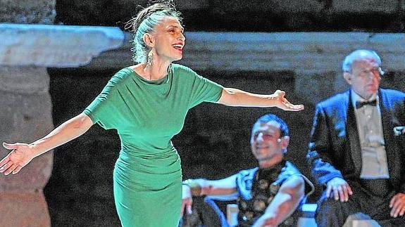 Los César y Cleopatra actuales