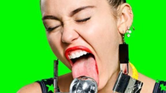 Miley Cyrus jura amor a Harry Styles en Twitter