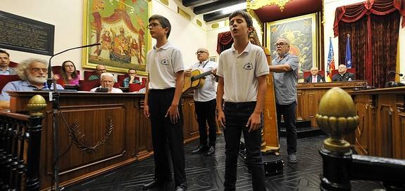 Voces infantiles listas para la Festa