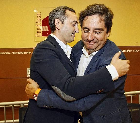 El sector crítico de C's culpa a Tormo de escorarse hacia el PP