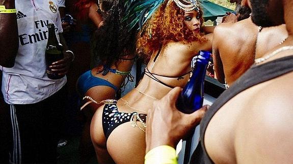 Rihanna y Hamilton, muy calientes en Barbados