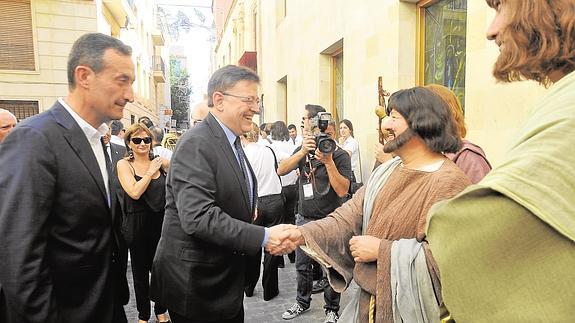 Ximo Puig asegura que actuará con «contundencia» en defensa de los regantes