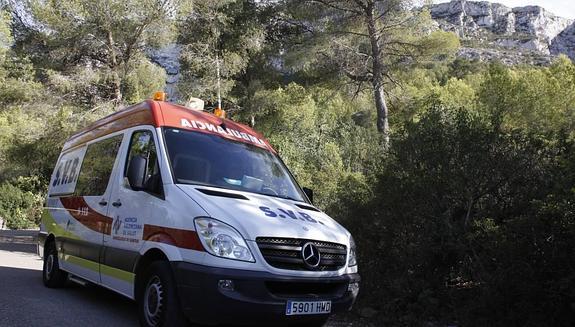 El poniente deja un muerto por golpe de calor en Dénia y cinco incendios