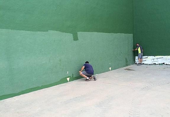 Las instalaciones deportivas se ponen a punto para iniciar el curso