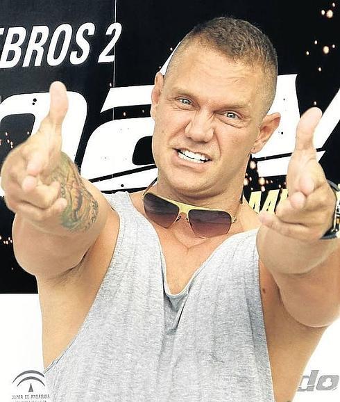 Nacho Vidal anuncia 'SupervienteXX', su nueva parodia porno