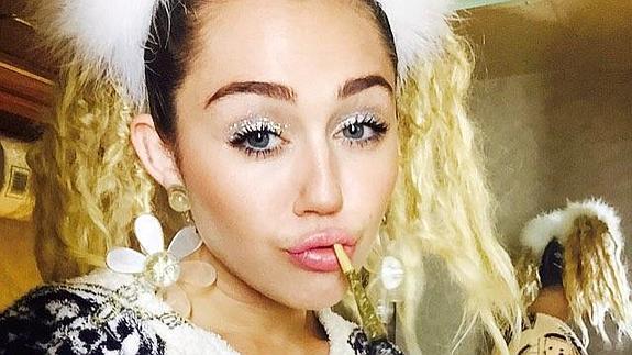 Miley Cyrus promueve el consumo de marihuana
