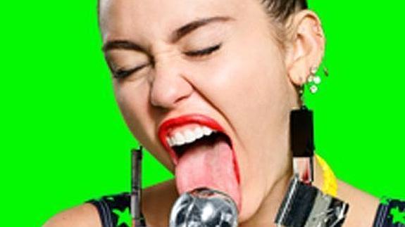 Miley Cyrus se infiltra y le pregunta a la gente de la calle por ella misma