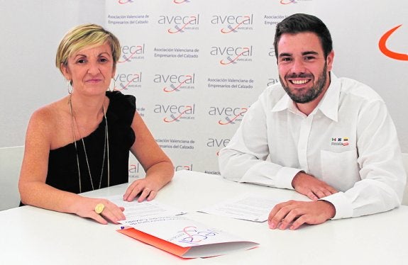 Nuevo convenio entre Avecal y Moddo Modalia