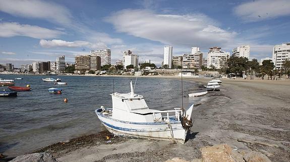 Una playa de El Campello, entre las diez mejores de España