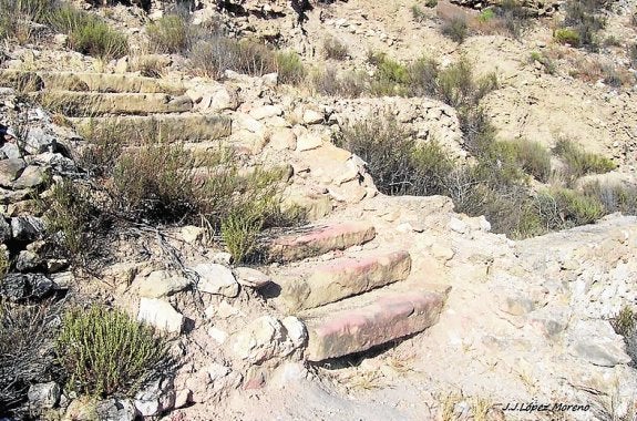 Pretenden mejorar el yacimiento del Salto de la Novia para que sea visitable