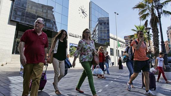 Turismo destaca la tendencia «al alza y positiva» del sector