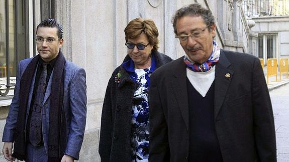 La defensa de Barreiro pide la salida de PSOE e IU del proceso del 'caso Novo Carthago'