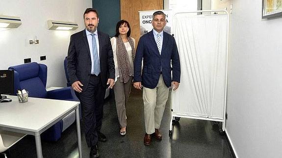 El hospital Mesa del Castillo estrena un Área de Oncología que ofrece «técnicas novedosas»