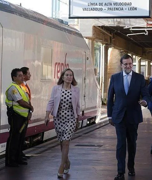 Rajoy inaugura el AVE a Palencia y León
