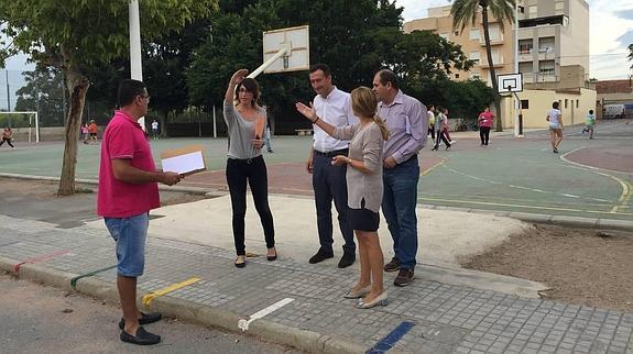 El colegio de Las Bayas necesita 9 aulas más para poder eliminar los barracones