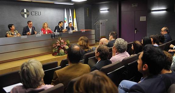 El CEU incorpora a sus aulas a un centenar de alumnos extranjeros