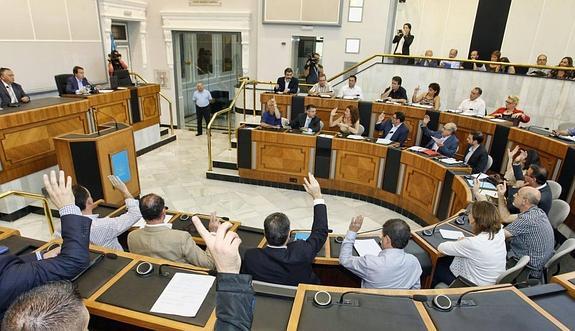 El Consell urge a los consistorios a que fijen este mes la ubicación de la planta de basura